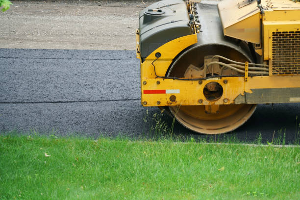 Best Driveway Paver Sealing  in Centerburg, OH